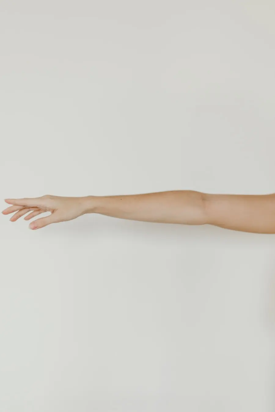 Photo Office stretching exercises: Relieve muscle tension